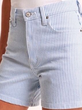 Abercrombie Curve Love High Rise Dad Short